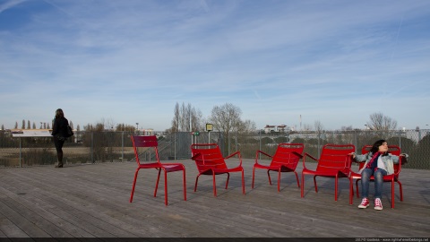 Red tables & chairs - Rezé