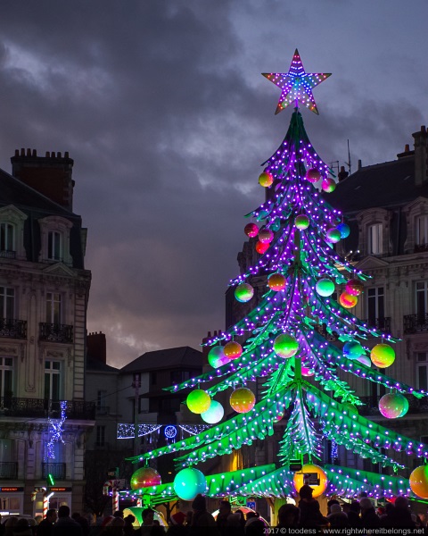 Riding the Christmas Tree - Nantes