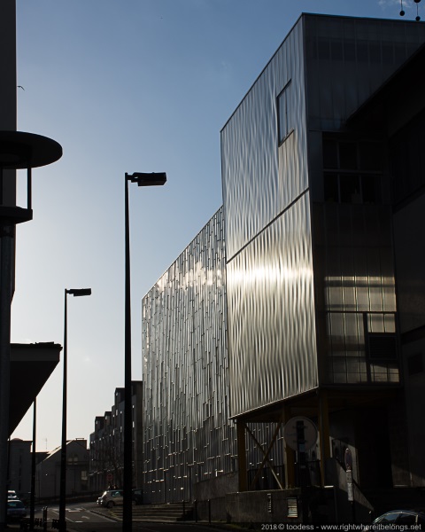 Glaring building - Nantes